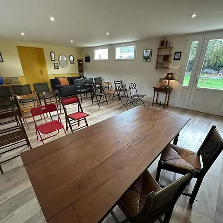 Maison Independante Pres D'izaut-de-l'hotel Avec Jardin 別荘 *