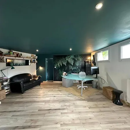 別荘 Maison Independante Pres D'izaut-de-l'hotel Avec Jardin