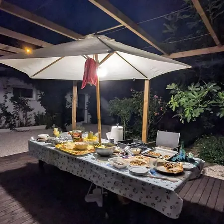 Maison Independante Pres D'izaut-de-l'hotel Avec Jardin Tatil Evi