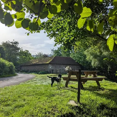 Tatil Evi Maison Independante Pres D'izaut-de-l'hotel Avec Jardin