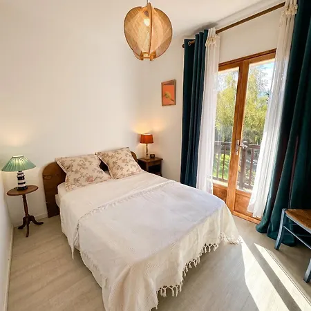 Maison Independante Pres D'izaut-de-l'hotel Avec Jardin 別荘 *