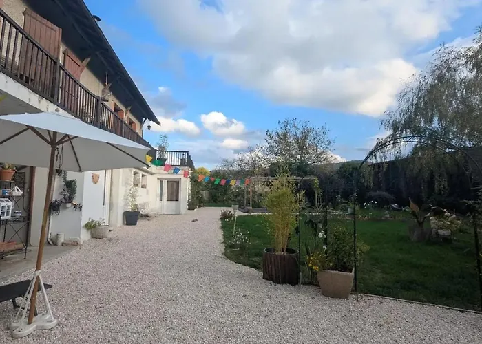Maison Indépendante Près D'izaut-de-l'hôtel Avec Jardin Сasa de vacaciones Izaut-de-l'Hotel